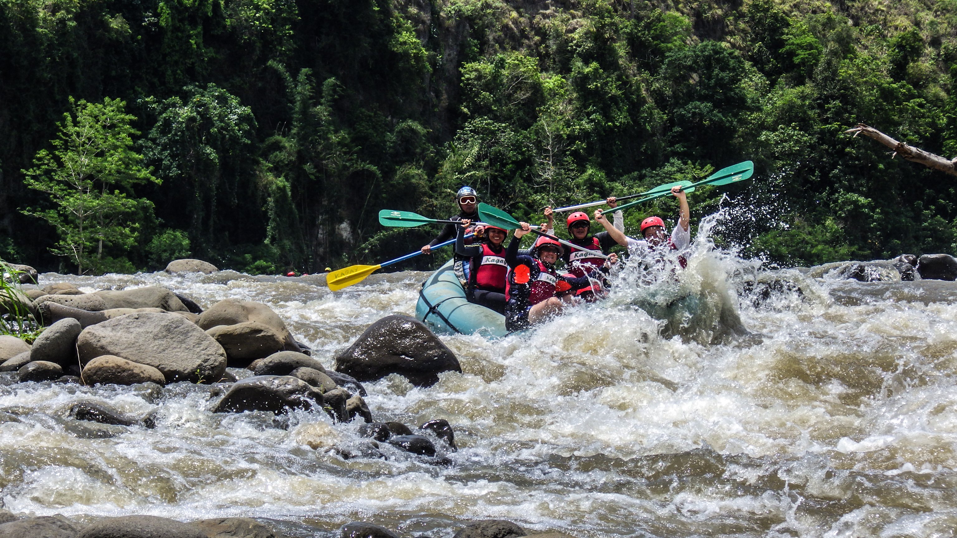 white water rafting in cagayan de oro, mindanao - travel tramp